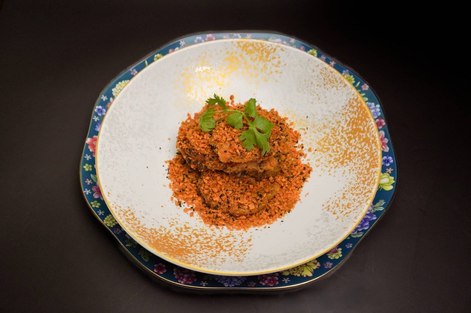 殻付き海老のスパイスガーリック揚げ