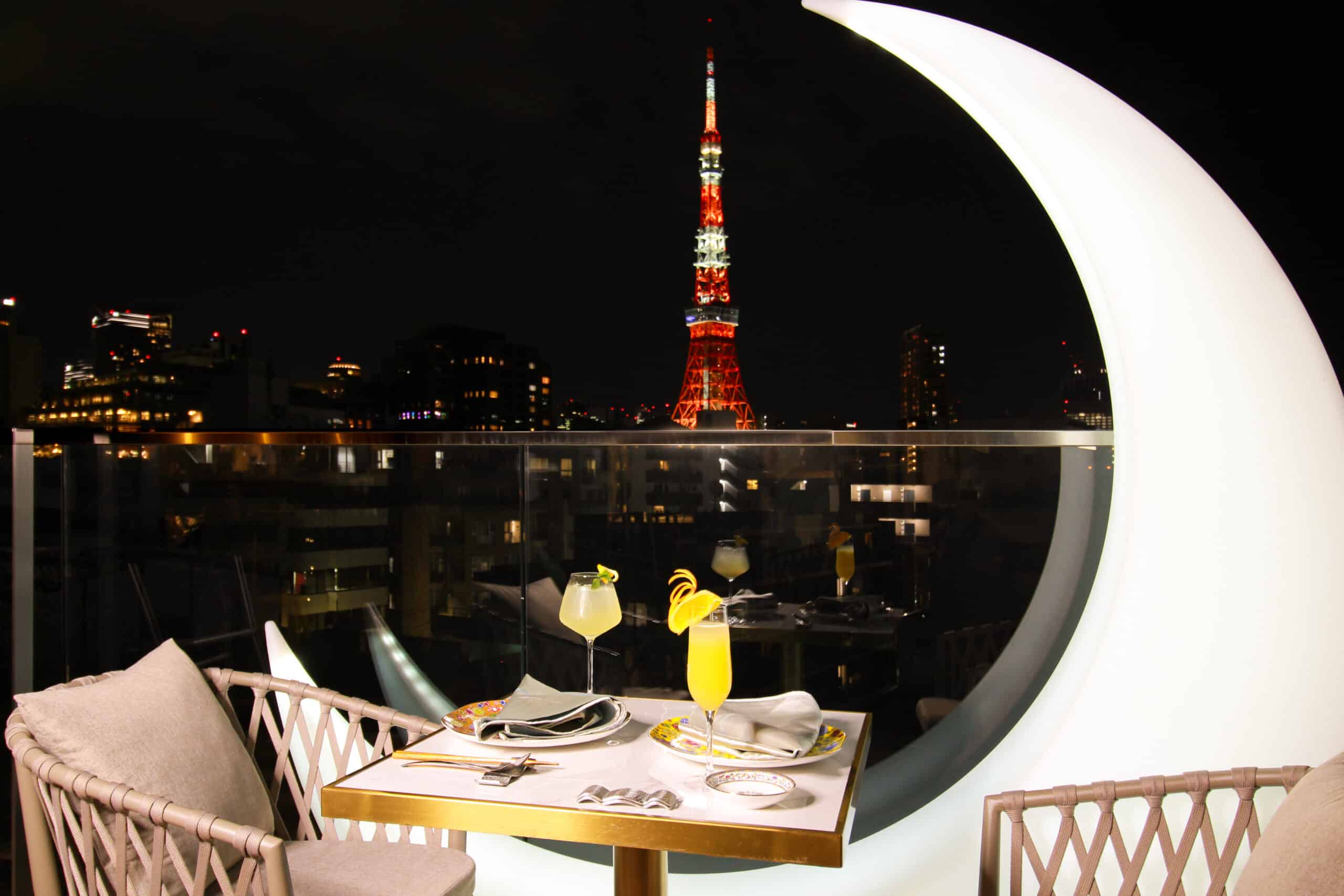 MoonForestムーンフォレスト月林閣は東京麻布十番にある高級レストランブランド。伝統とモダンを融合した本場香港料理体験を提供します。東京タワーを望むテラスやモダンな店内では、厳選ワインや本格カクテルとともにお愉しみいただけます。